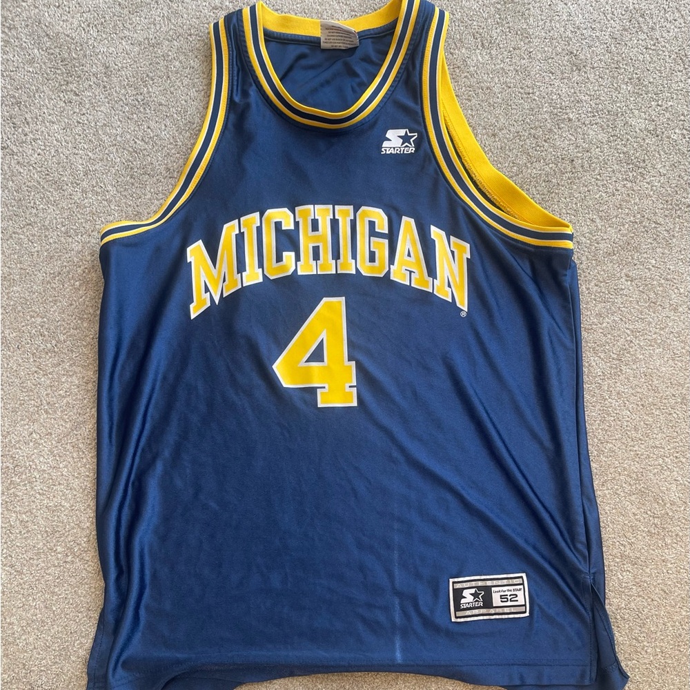 Vintage STARTER Michigan basketball jersey Navy and Gold Jersey